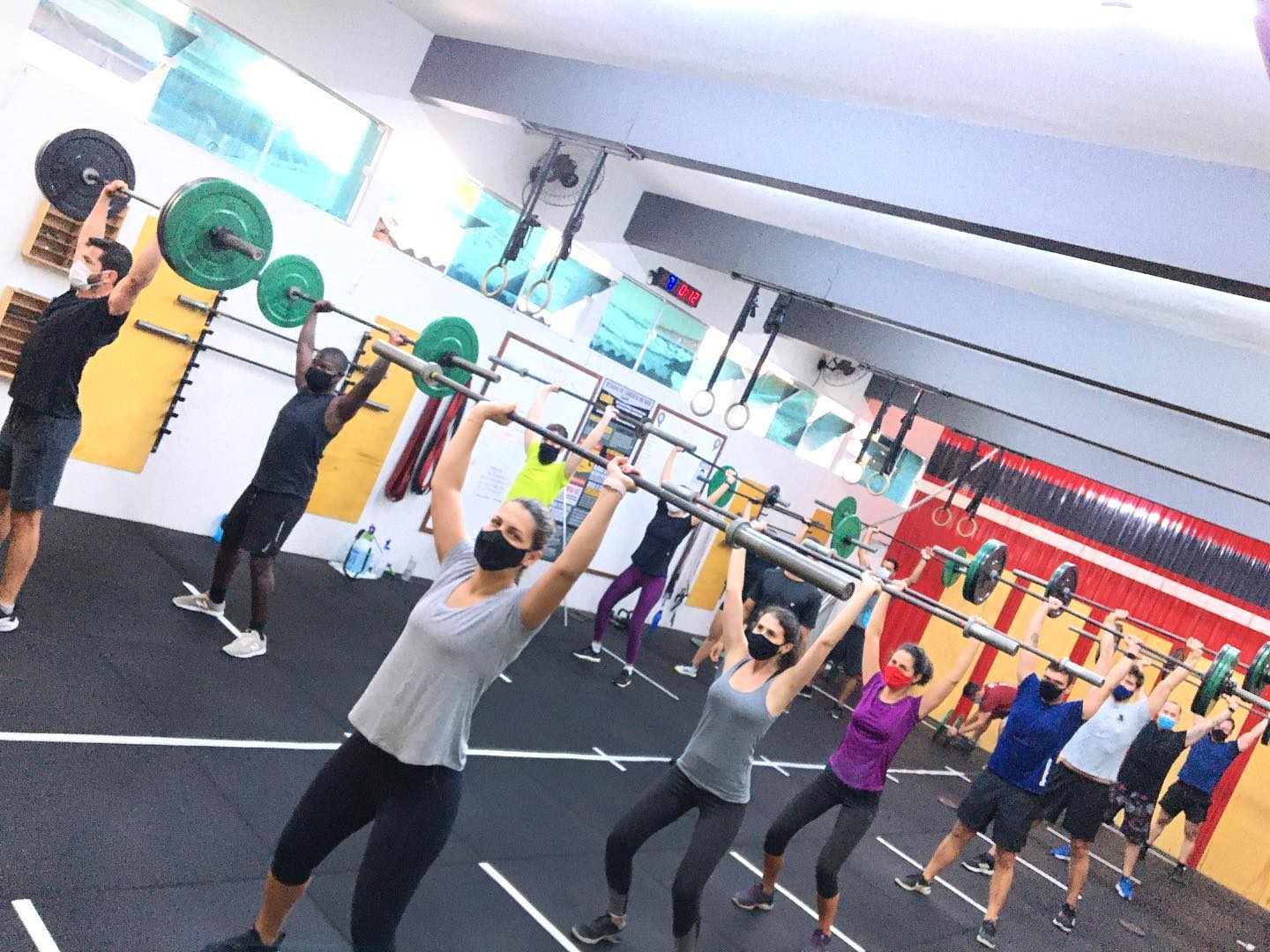 Bom - dia ! 

Esperamos vocês para mais uma semana cheia de desafios, conquistas e resultados! 

Reserve sua aula no app 

👉🏻Cross check - In.

#treino #crossfit #monday #saude #resultados #vemsemexer #sedentarismonão